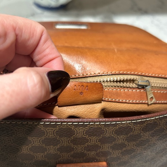 Celine Vintage authentic shoulder/crossbody bag - Picture 12 of 16